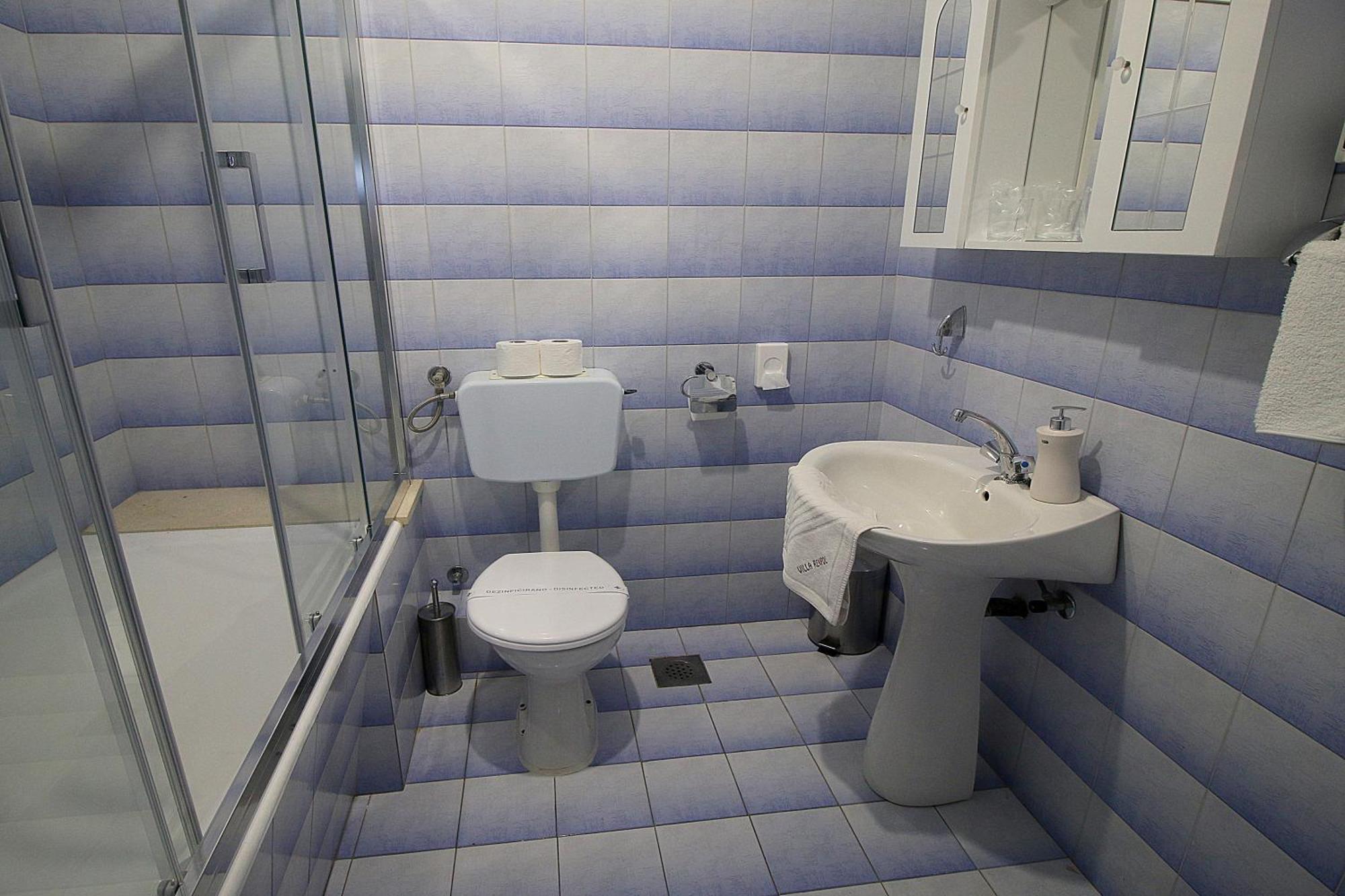 Villa Renipol Adults Only Sutivan Phòng bức ảnh