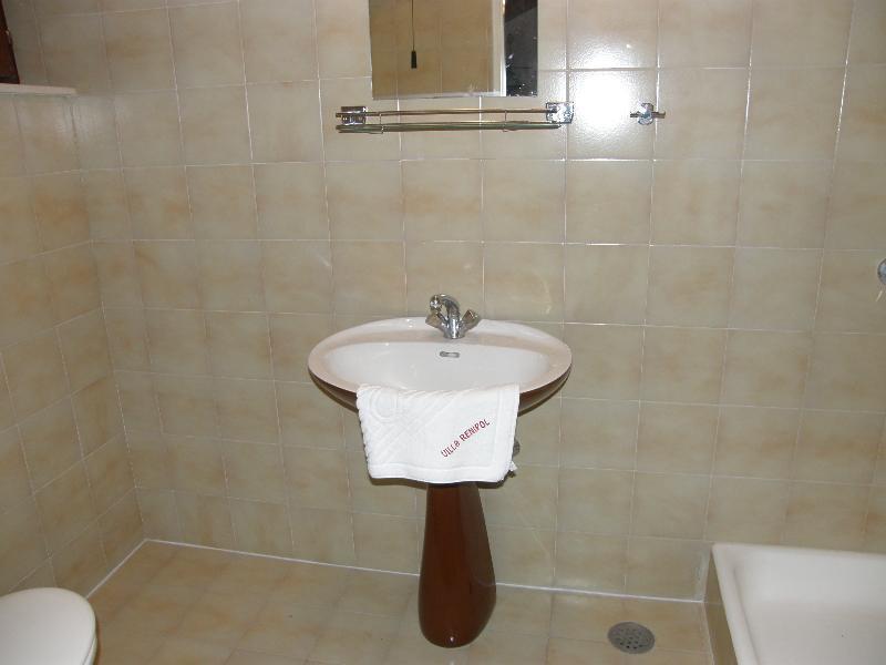 Villa Renipol Adults Only Sutivan Ngoại thất bức ảnh