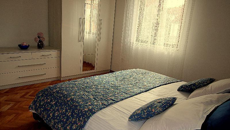 Villa Renipol Adults Only Sutivan Ngoại thất bức ảnh